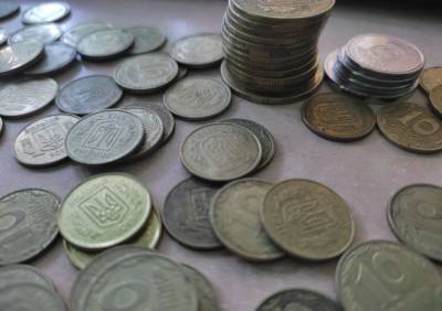 За них дают тысячи долларов: как заработать на украинских монетах