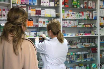 В новосибирских аптеках отсутствует дефицит лекарств для лечения COVID-19