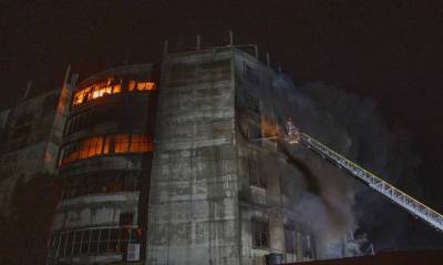 Десятки человек погибли при пожаре на заводе в Бангладеш