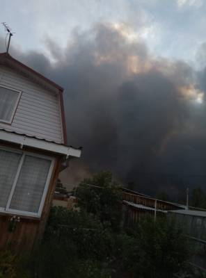СМИ: в поселке Джабык на юге Челябинской области горит 15 домов