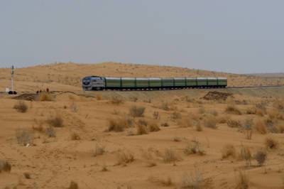 Из-за жары в Туркменистане ограничили движение поездов
