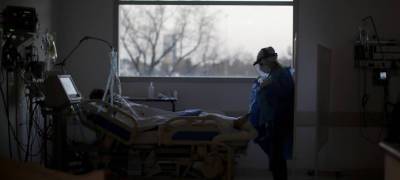 За последние сутки 726 человек в России скончались от коронавируса
