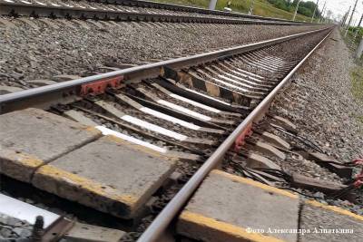 За полгода на железной дороге в Курганской области погибли семь человек