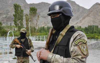 Кыргызский пограничник погиб на границе с Таджикистаном