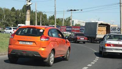 Экспорт легковых машин из России вырос почти в 1,5 раза