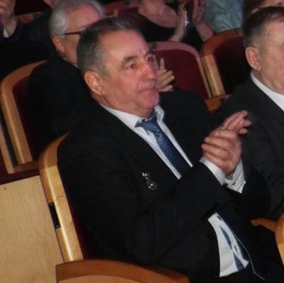 Экс-глава Курганской области Олег Богомолов вышел на пенсию