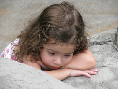 Почему ребенок растет несамостоятельным: 8 ошибок родителей