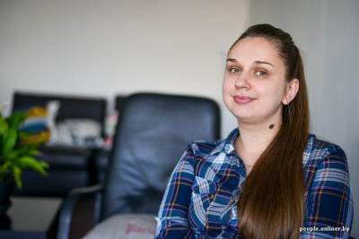 Журналистку «Онлайнера» Настасью Занько после обыска увезли на допрос
