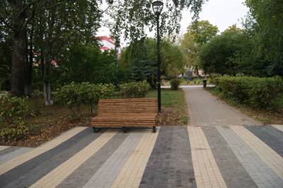 Парковые диваны установят на улицах Советского района