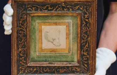 Рисунок головы медведя, сделанный Леонардо да Винчи, продали за рекордные 8,9 миллиона фунтов