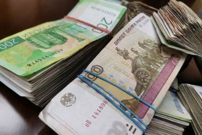 34-летний юрисконсульт в Туле подарил мошенникам больше миллиона рублей