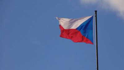 «История об абсолютной безответственности и откровенной глупости»: Захарова назвала злонамеренной акцией взрывы в Чехии