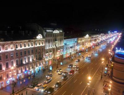Сотрудничество с Ургантом не помогло: в Петербурге запретили сайт по экскурсиям на крышах