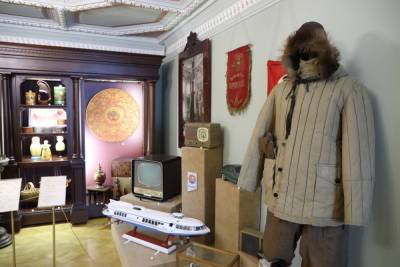 В Усадьбе Рукавишниковых открылась выставка к 125-летию музея