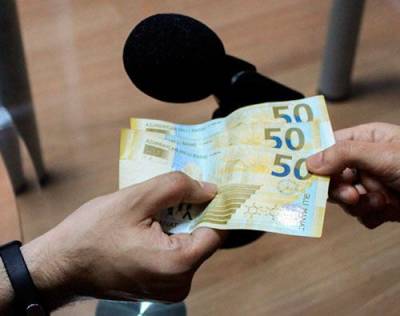 Журналисты, использующие свою профессию для рэкета, являются проблемой общества – комментарии азербайджанских медиа-экспертов (ФОТО)