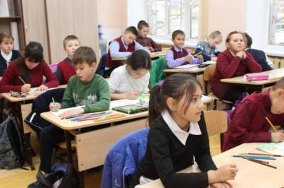Портал Госуслуги автоматически заполнит заявление на выплаты на школьников