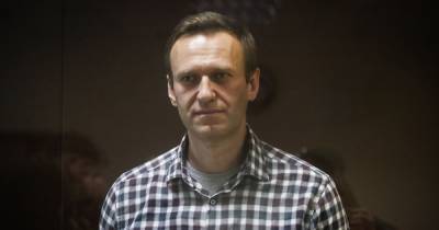 "Заставляют раздеваться догола", — Навальный о досмотрах в российских СИЗО (фото)