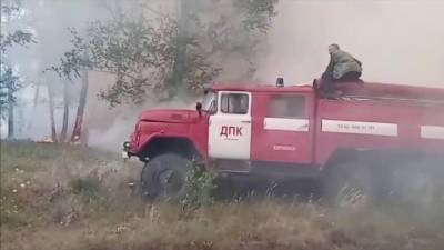 Огонь дошел до жилых домов: в Челябинской области борются с сильнейшими пожарами