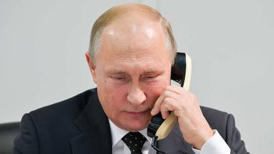 Эксперт прокомментировал телефонный разговор Путина и Байдена