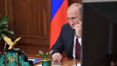 Путин принес соболезнования Байдену в связи с обрушением дома во Флориде