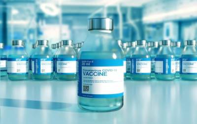 Израиль утилизирует большую партию вакцин