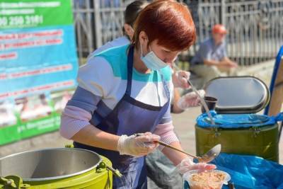 В Новосибирске рядом с вокзалом откроют пункт раздачи бесплатных обедов