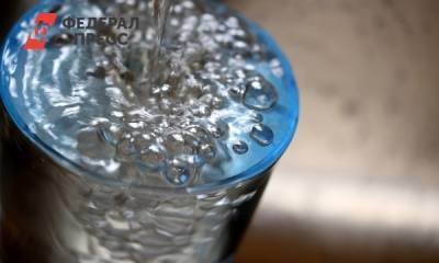 Диетолог опровергла заблуждения о пользе воды при похудении