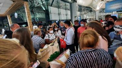 Петербуржцам пришлось ночевать в отелях ОАЭ из-за 12-часовой задержки рейса