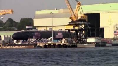 Дочь экс-начальника штаба ВМС США чуть не сорвала "крещение" субмарины