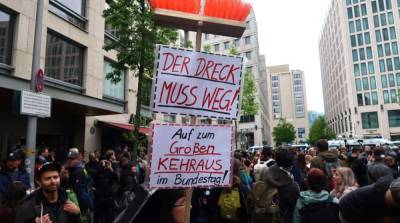 Суд запретил антикарантинные акции протеста в Берлине