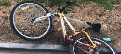 Подросток на велосипеде попал под колеса иномарки в Петрозаводске