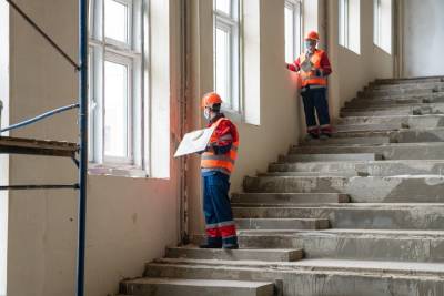 Капитальный ремонт проведут в здании школы № 1329 на улице Лобачевского