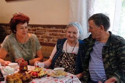 В рамках краевой программы 282 кубанских пенсионера обрели приёмную семью