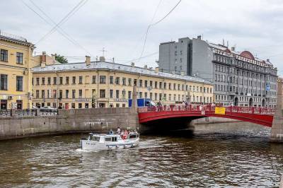 В Петербурге после обстрела катеров возбудили уголовное дело