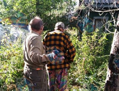 В Приозерском районе спасатели нашли заблудившегося в лесу пенсионера