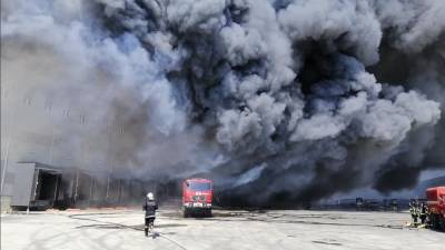 Пожар на складах под Одессой потушили