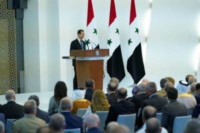 Башар Асад - Хусейн Арнус - Асад поручил премьер-министру сформировать новое правительство - aif.ru - Сирия - Дамаск