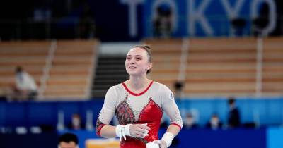Гимнастка Ильянкова выиграла серебро в турнире на брусьях в Токио
