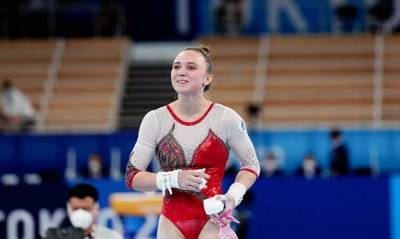 Гимнастка Ильянкова завоевала серебро, а прыгунья Клишина снялась с соревнований из-за травмы