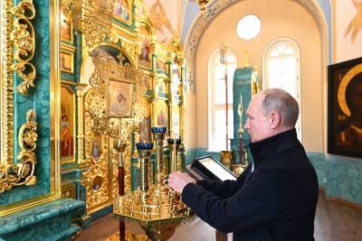 «Фантастика»: Владимир Путин посетил монастырь в Ленобласти