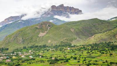 Сель заблокировал 180 человек в альплагере в Кабардино-Балкарии