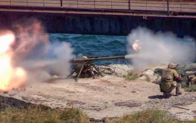 Украина начала масштабные военные тренировки на фоне учений армии России