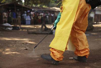 В Гвинее зафиксировали первый случай смерти от неизлечимой лихорадки