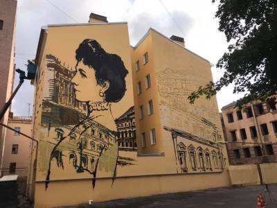 Портрет Матильды Кшесинской появился на стене дома на Лиговском проспекте