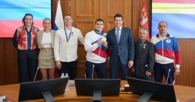 Три ордена и две медали: калининградские олимпийцы получили награды за заслуги перед регионом