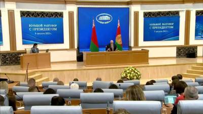 Вести в 20:00. Лукашенко дал понять, что не держится за кресло президента