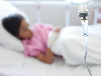 В США резко выросла заболеваемость детей на COVID-19, больницы переполнены