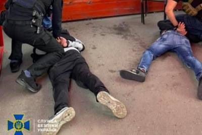 СБУ задержала в Одессе итальянских мафиози с космической партией кокаина