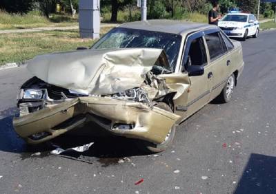 В аварии на Московском шоссе пострадали два человека