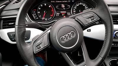 Трое жителей Воронежской области на Audi пострадали в пьяном ДТП